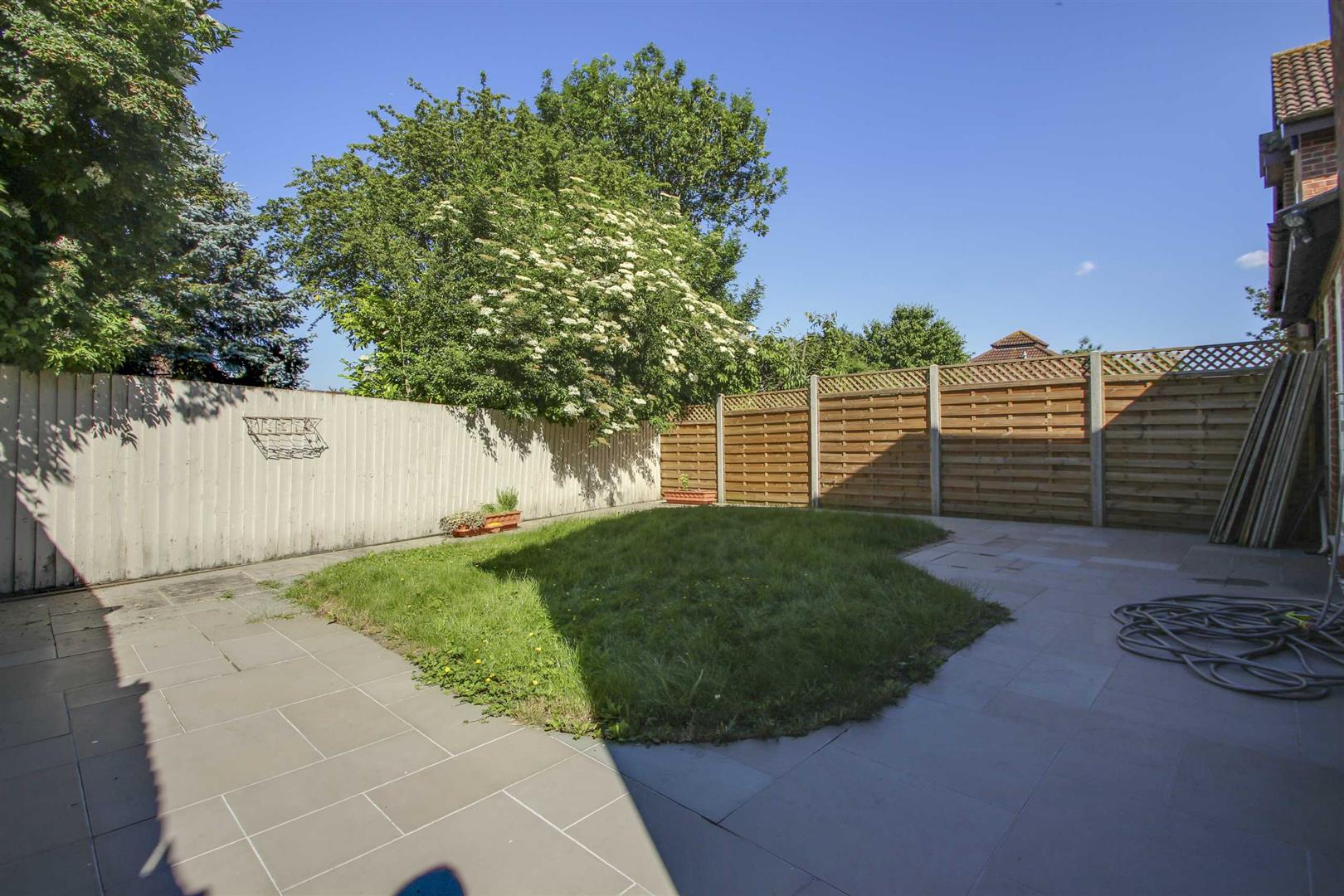 Livesey Hill, Shenley Lodge, Milton Keynes